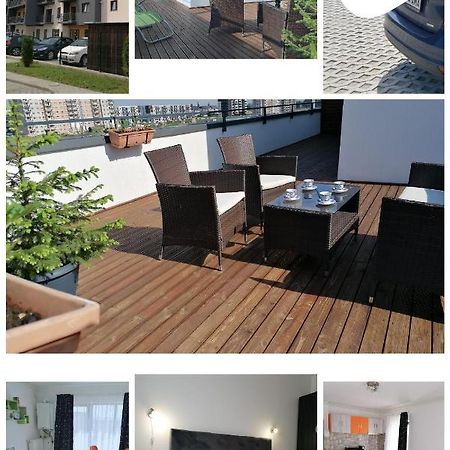 Ama Apartament Cu Terasa 50 Mp & Parcare Braşov Exterior foto