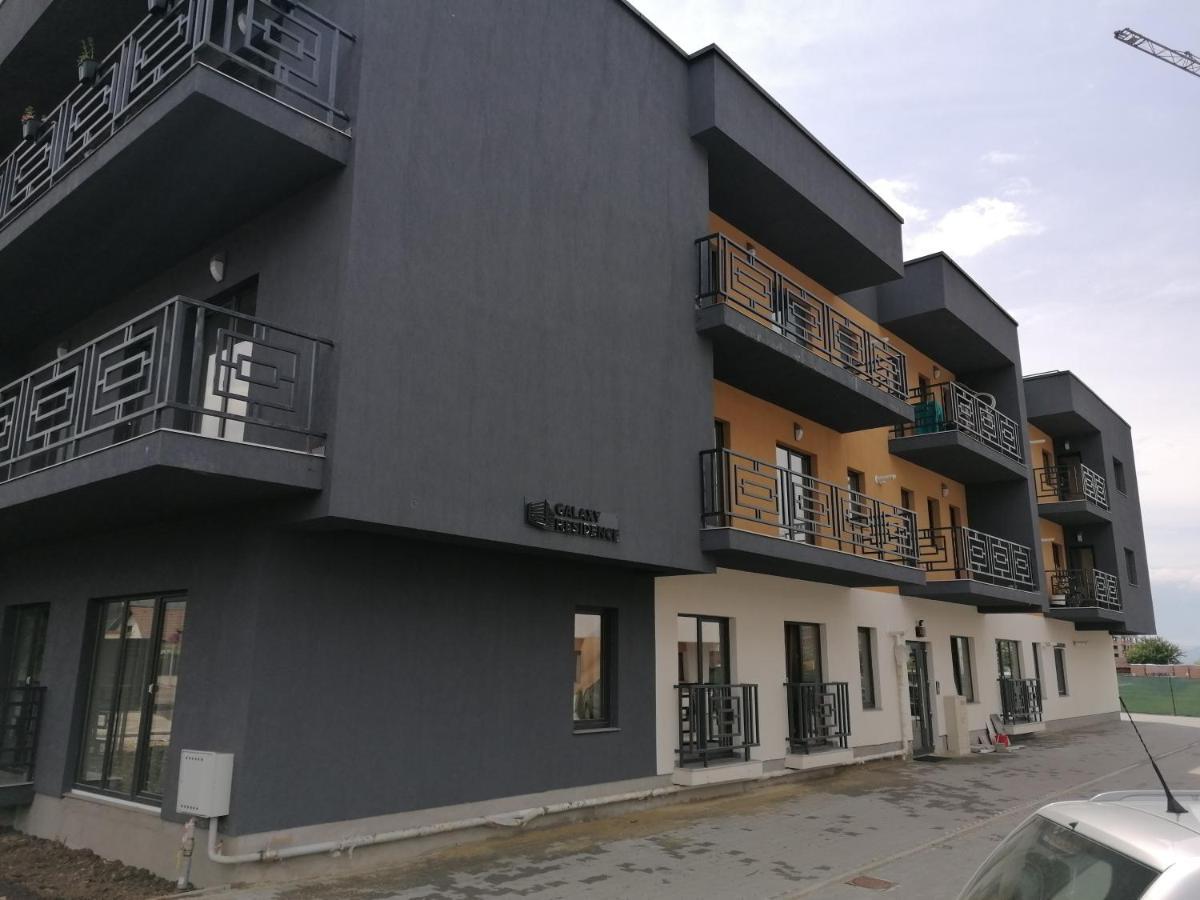 Ama Apartament Cu Terasa 50 Mp & Parcare Braşov Exterior foto